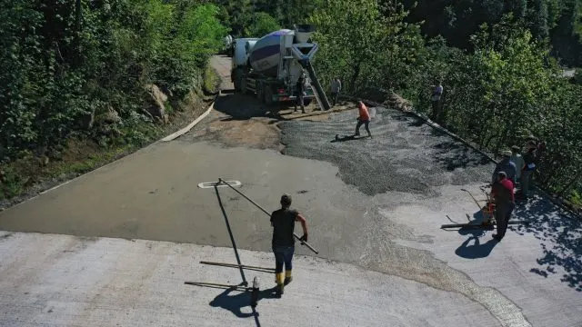 Akgüney’de 1.100 Metrelik Güzergâh Beton Yolla Yenilendi