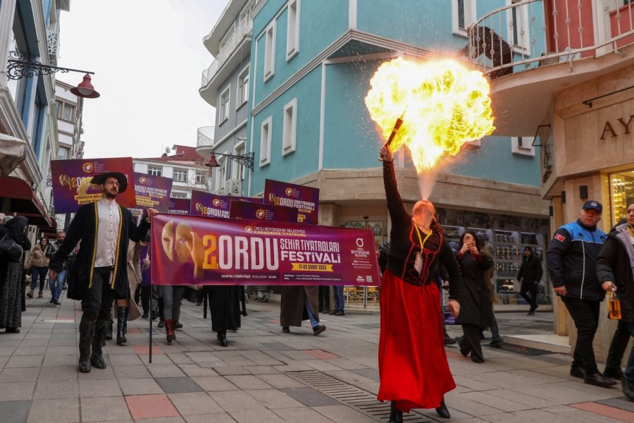 Ordu’da Tiyatro Festivali Başladı! Sanatseverleri Dolu Dolu Bir Program Bekliyor