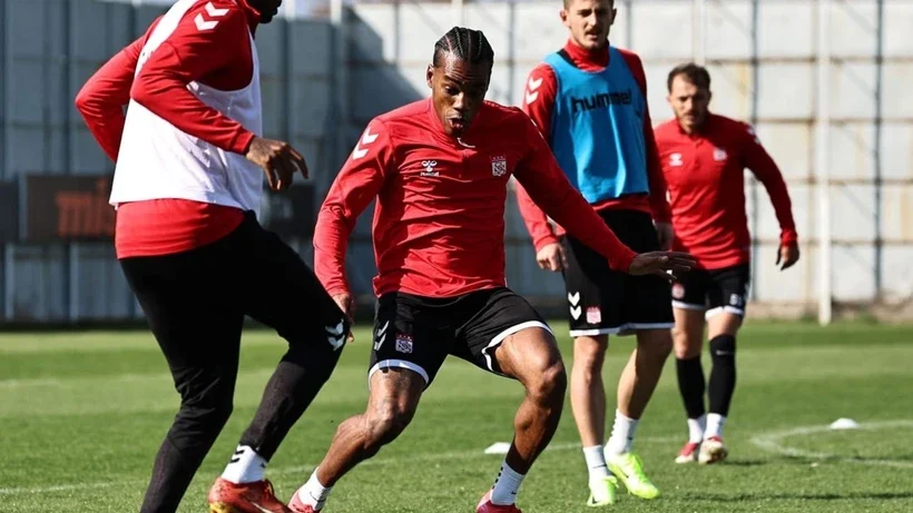 Sivasspor’da Antalyaspor Mesaisi Başladı