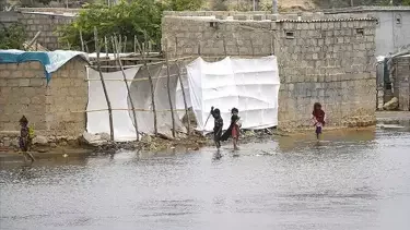 Pakistan’da Şiddetli Fırtına Can Aldı: 18 Kişi Yaşamını Yitirdi