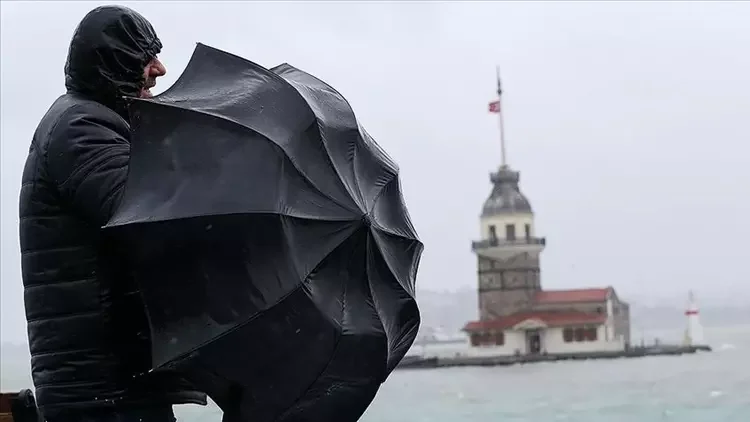 İstanbul’da 5 Gün Sürecek Kuvvetli Rüzgar Uyarısı