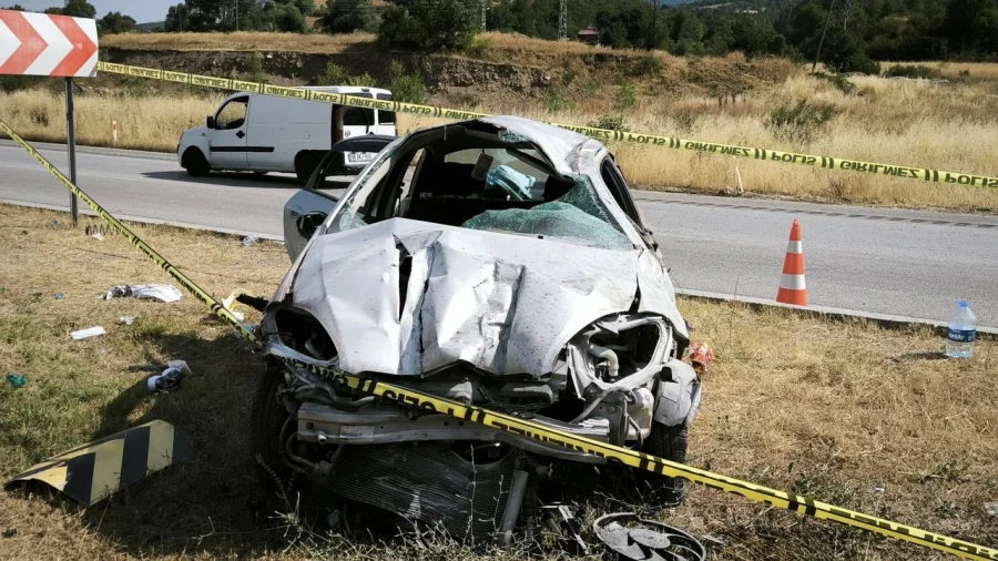 Amasya’da Feci Kaza: 5 Yaşındaki Azra Okutan Yaşamını Yitirdi