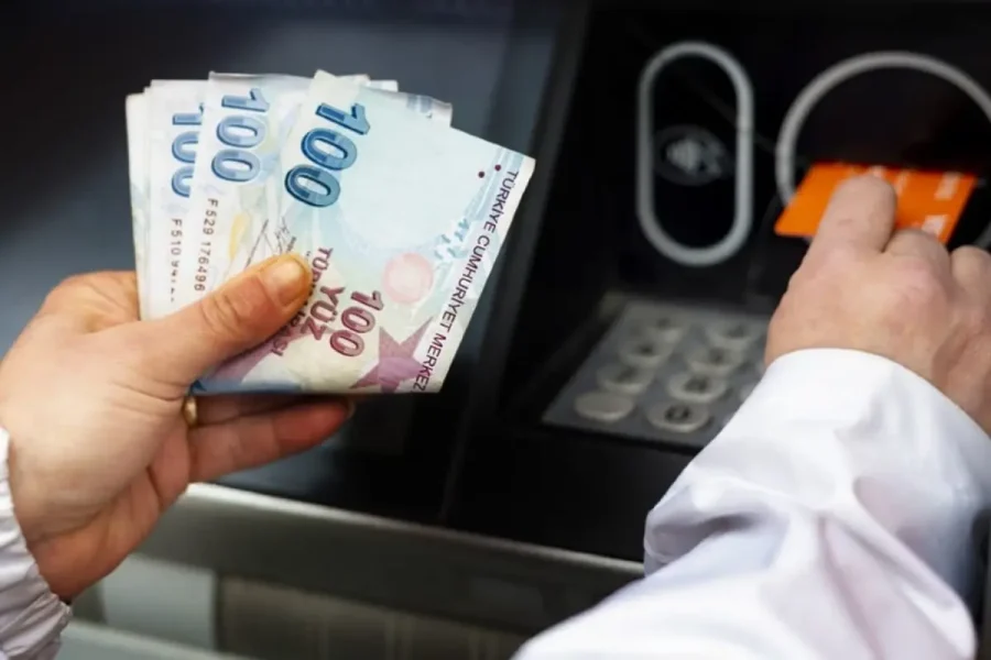 Kredi Notunu Düşüren Hata: Karttan Nakit Avans Çekenler Dikkat!