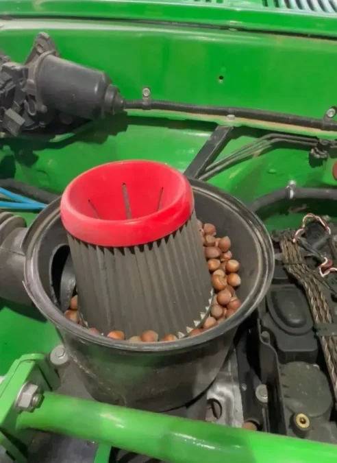 Görenler İnanamadı Off Road Aracının Hava Filtresinden 1 Kiloya Yakın Fındık Çıktı
