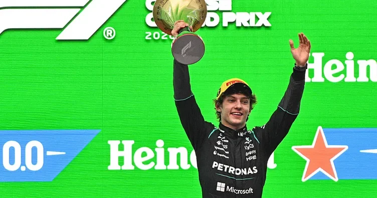 Kimi Antonelli Çin Grand Prix’sini Kazandı Formula 1’de Tarihe Geçti