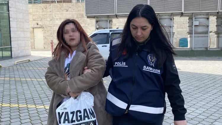 Samsun’da Kıskançlık Saldırısı Genç Kadın Yüzünden Bıçaklandı