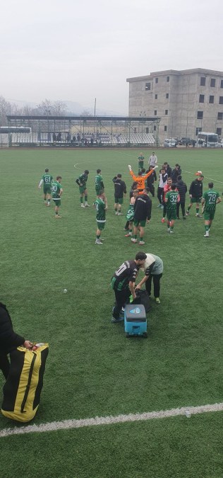 Ulubey Belediyespor Murgul Belediyespor’u 2-0 Mağlup Etti Zirve Takibini Sürdürüyor
