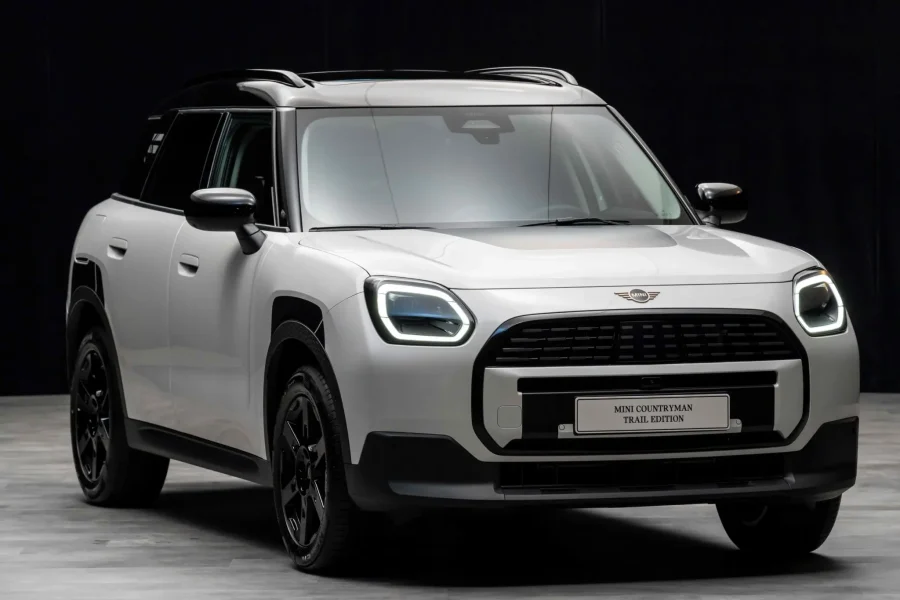 MINI Countryman Yeni Nesliyle Rekor Kırdı Elektrikli Ve Hibrit Gücüyle Zirveye Yerleşti