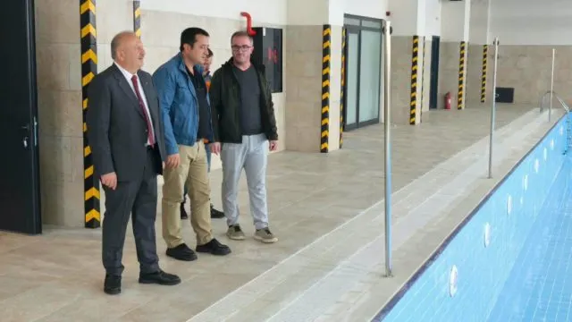 Ünye’de Yeni Yüzme Kompleksinde Açılış İ̇çin Son Hazırlıklar Sürüyor
