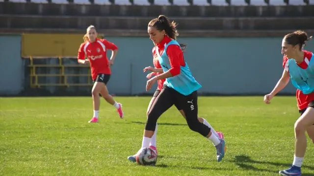 BAKIRKÖY MAÇI ÖNCESİ KIRAN KIRANA İDMAN