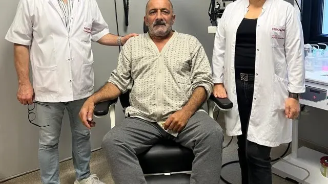 Dilindeki Geçmeyen Yara, 6 Saatlik Operasyonla Tedavi Edildi