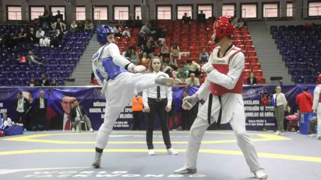 Ordu’da 528 Sporcunun Katıldığı Ümitler Taekwondo Şampiyonası Başladı