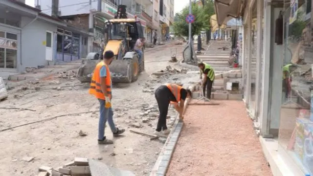 Aybastı’da 17 Bin Metrekare Parke Yol ve 6 Bin Metrekare Kaldırım Yapılacak
