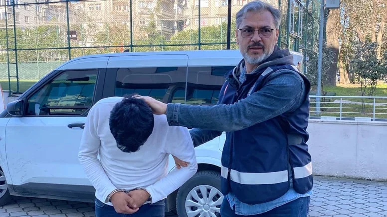 Samsun’da Yolda Yürüyen Kadına Saldırı! Sözlü Tacizde Bulunup Darbetti