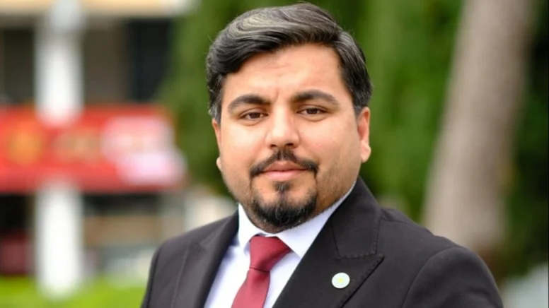 Sokak Röportajlarıyla Tanınan Arif Kocabıyık Gözaltına Alındı