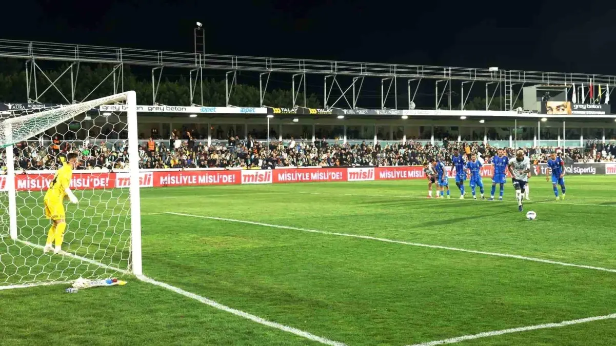 Fenerbahçe’den Bodrum’a Gollü Darbe: İlk Yarıda 4-1’lik Şov!
