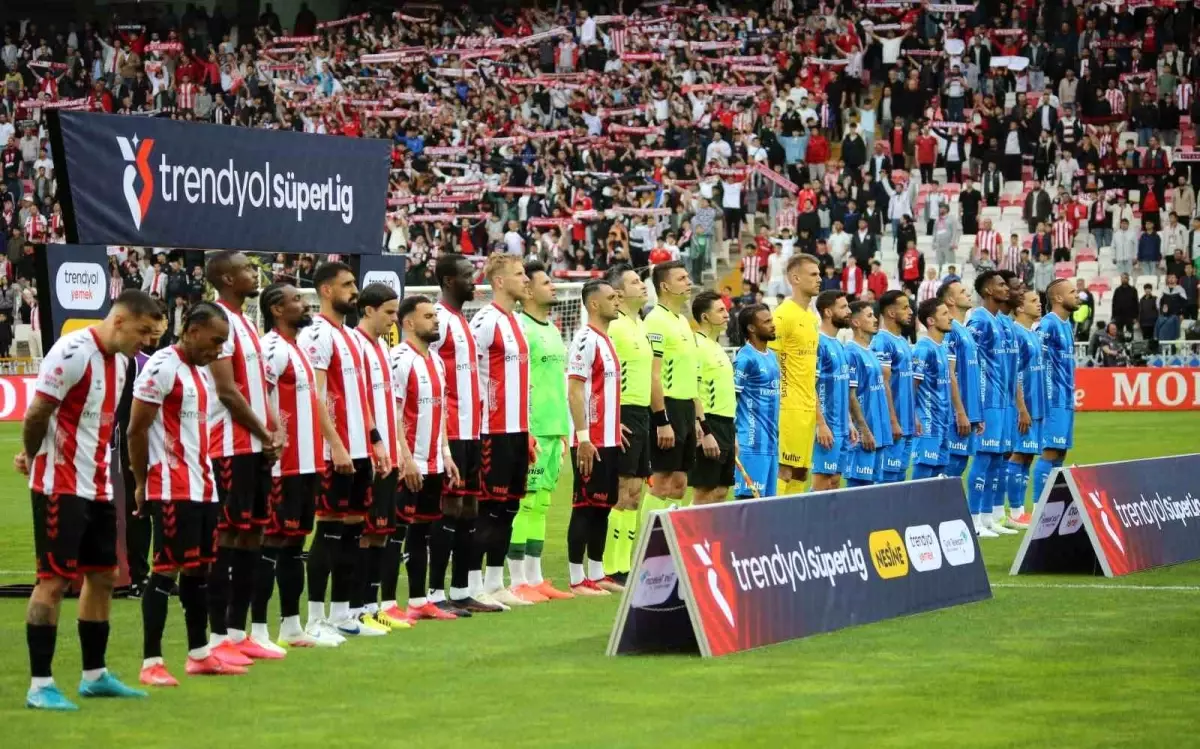 Sivasspor ile Bodrum FK İlk Yarıda Yenişemedi: Gol Sesi Çıkmadı