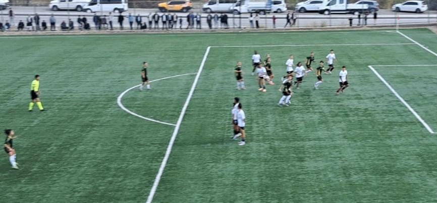Ünye Kadın Futbol Takımı Deplasmanda Yüksekovaspor’a 2-0 Mağlup Oldu