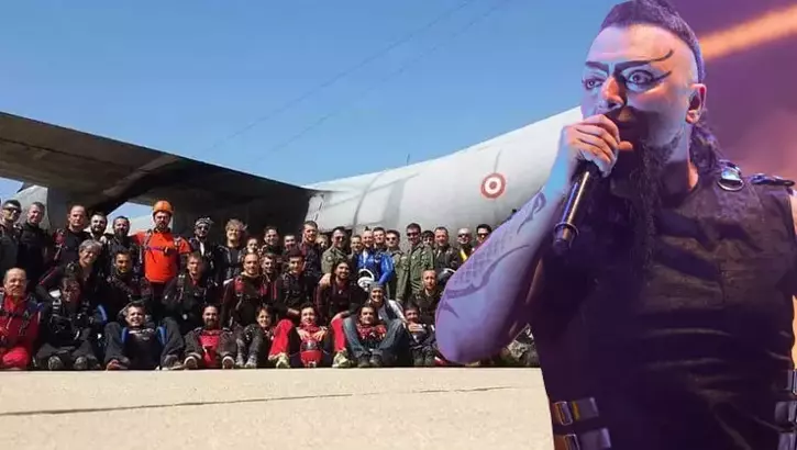 Hayko Cepkin, Gürcistan’daki Uçak Kazasında Şehit Olan Askerler İçin Mesaj Yayımladı