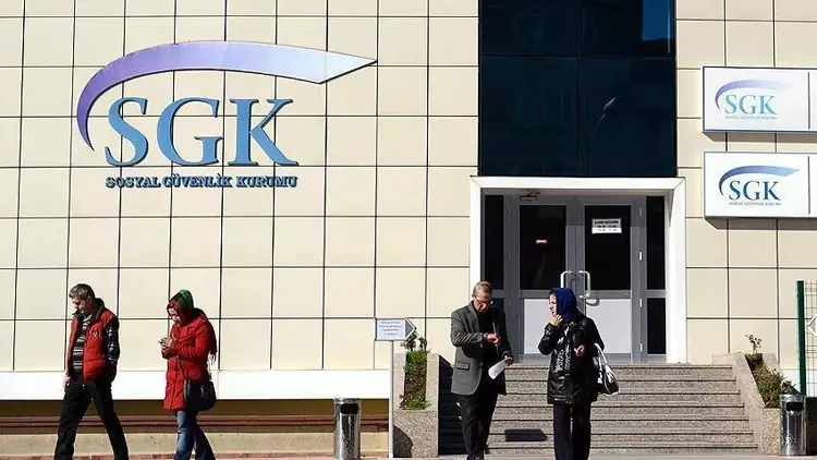 SGK’dan Gözlük Kullanıcılarını Sevindiren Düzenleme: Çok Odaklı Camlar Ücretsiz Olacak