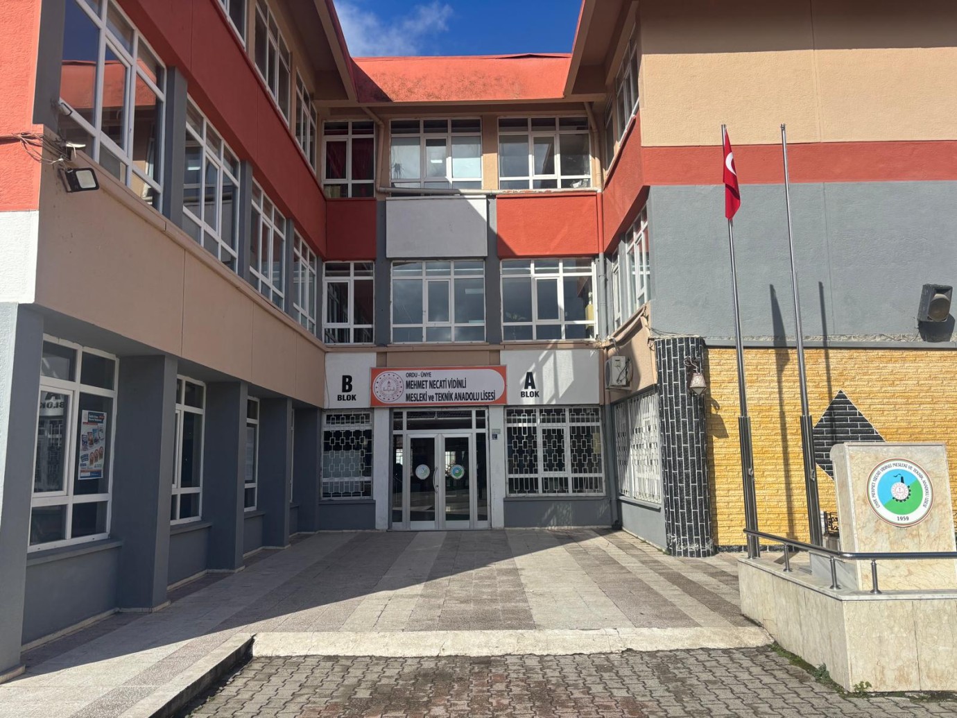 Ordu Milletvekili Mustafa Hamarat’tan örnek davranış