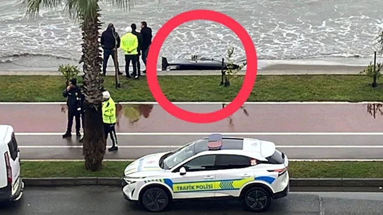 Ordu’nun Ünye Sahilinde İHA Parçası Bulundu: Ekipler Bölgede İnceleme Başlattı