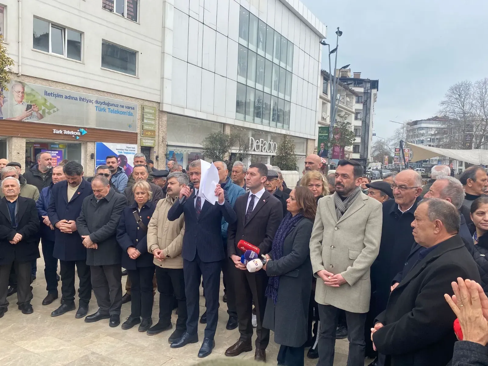 CHP Ordu İl Başkanlığı İmamoğlu’nun Mektubunu Meydanda Okudu