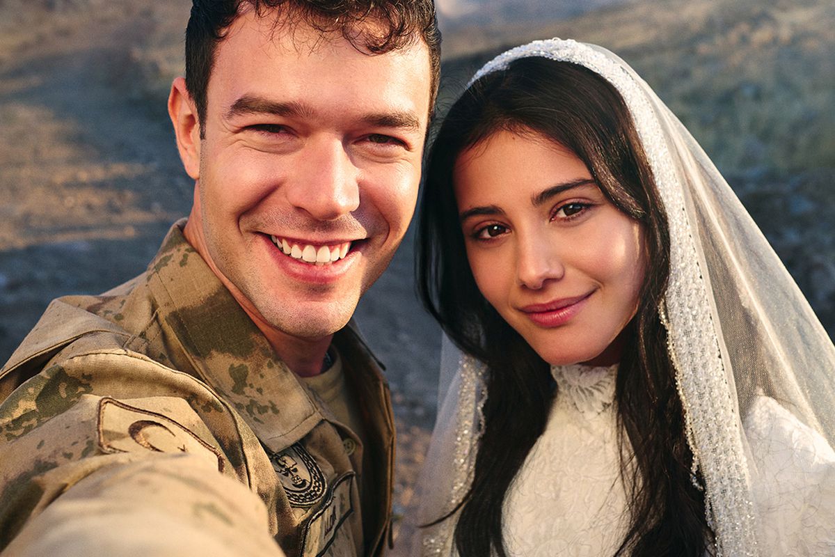 Aytaç Şaşmaz İle Helin Kandemir Hakkında Aşk İddiası Gündemde